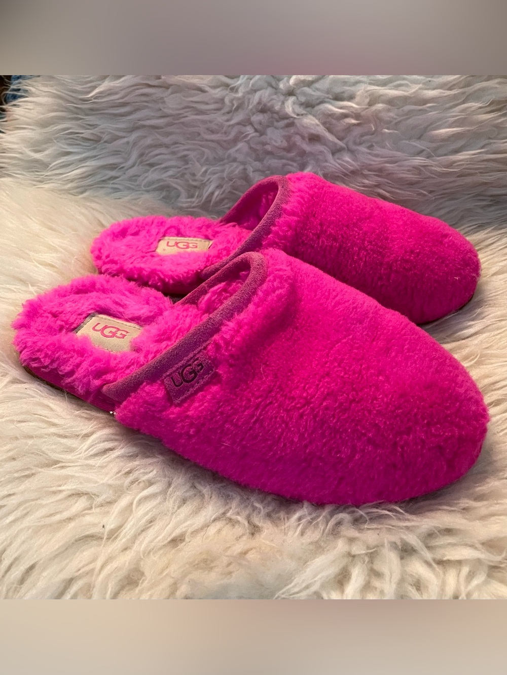 UGG Fluffette Slippers Slides Hot Pink 8